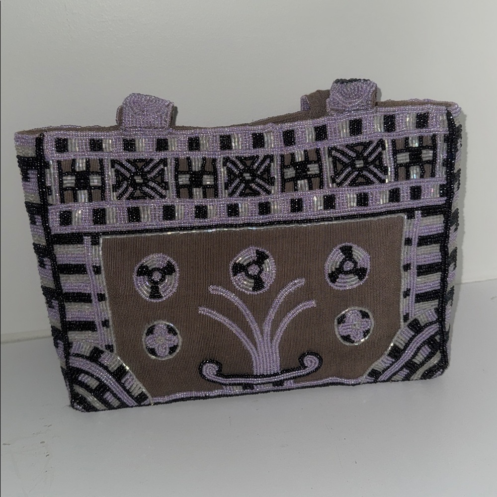 Beaded Ipa Nima  Bag in Taupe and Lilac. made in Vietnam. - Picture 3 of 6